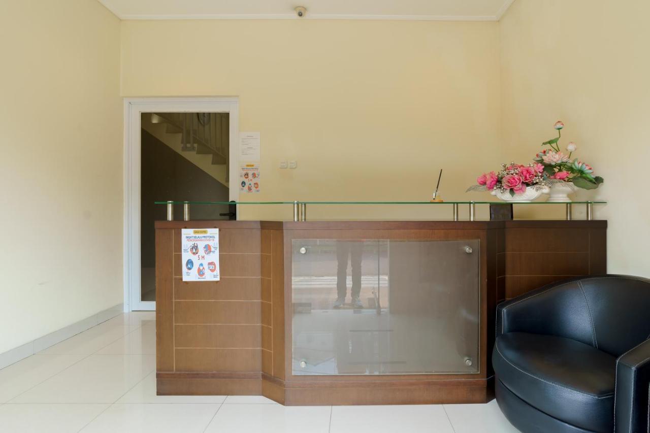Dago Suites Syariah Cikarang Mitra Reddoorz Bekasi Zewnętrze zdjęcie