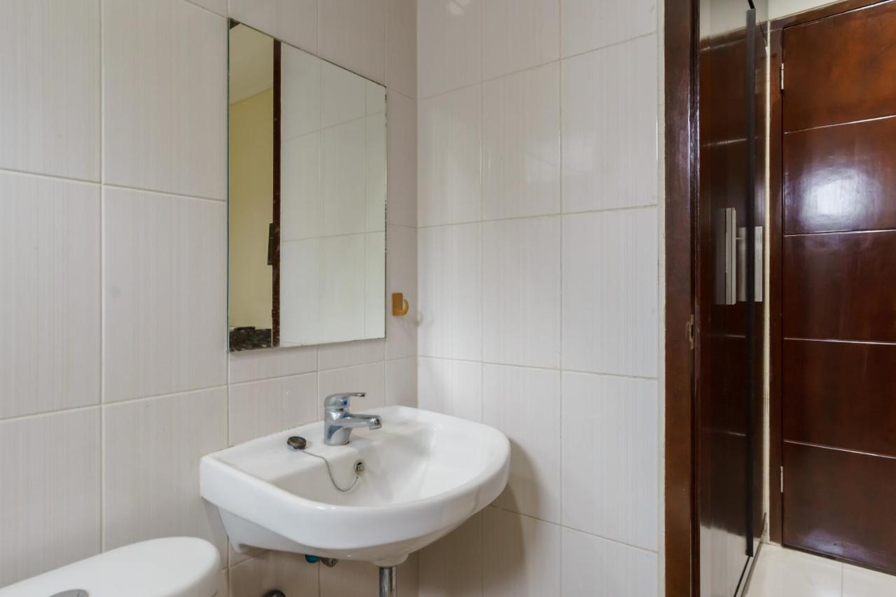 Dago Suites Syariah Cikarang Mitra Reddoorz Bekasi Zewnętrze zdjęcie
